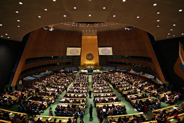 Zaman babban zauren Majalisar Ɗinkin Duniya (General Assembly).