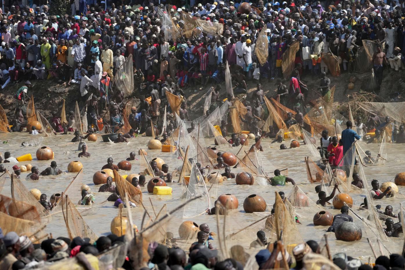 Masunta a bikin kamun kifi na Argungu 