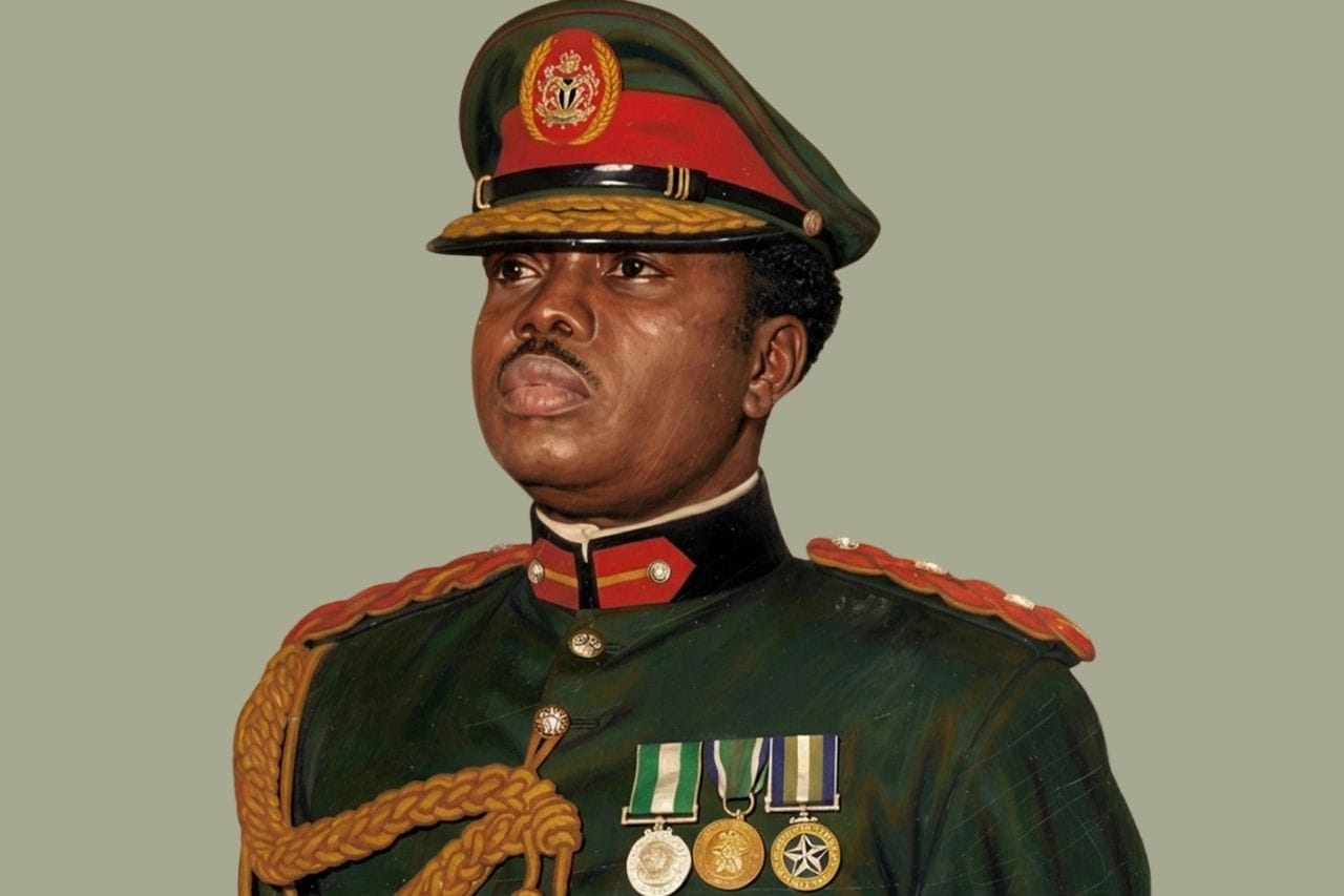 Home 25 Hoton Murtala Muhammed